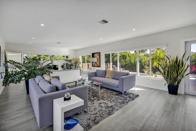 1226 NE 100th St, Miami Shores, FL 33138