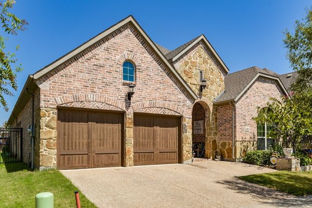 1121 Lone Ivory Trail, Arlington, TX 76005