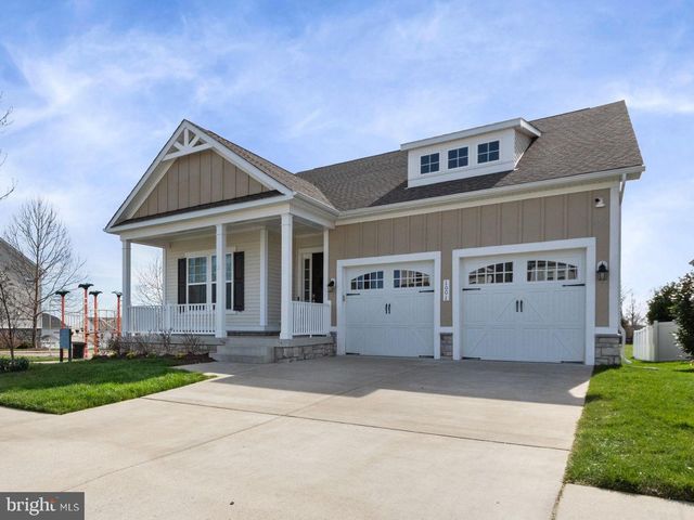 1001 ASPEN RD, Stafford, VA 22554