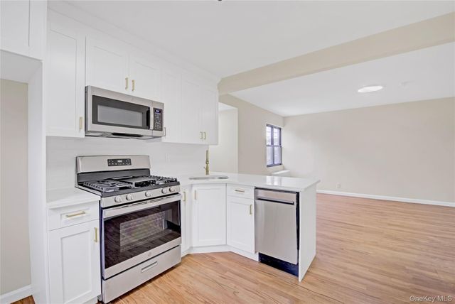 223-15 114th Road, Cambria Heights, NY 11411