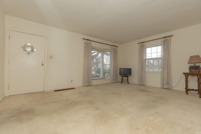 500 S Dexter Avenue, Evansville, IN 47714