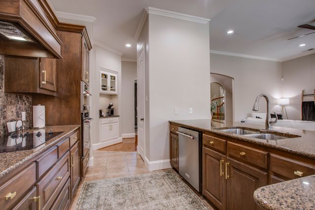 416 Stone Canyon Drive, Sunnyvale, TX 75182