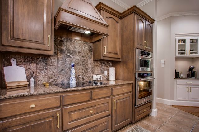 416 Stone Canyon Drive, Sunnyvale, TX 75182