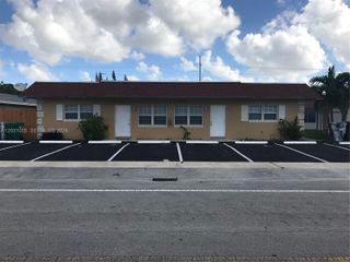 4260 NW 31st Ter, Lauderdale Lakes, FL 33309