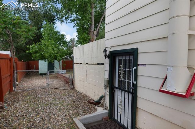 2509 Royalty Court, Colorado Springs, CO 80904