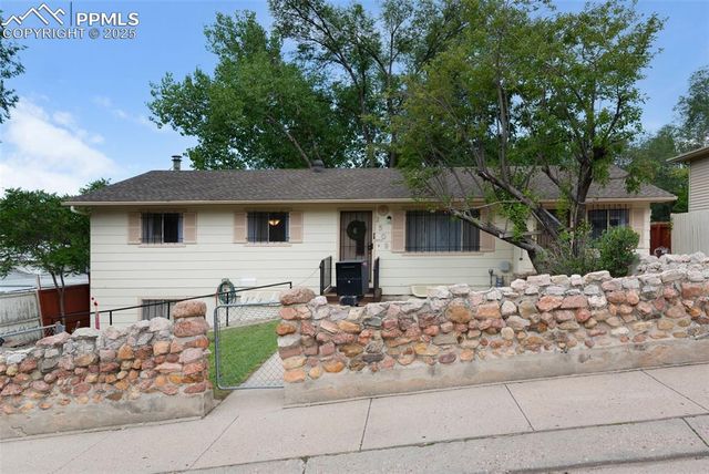 2509 Royalty Court, Colorado Springs, CO 80904