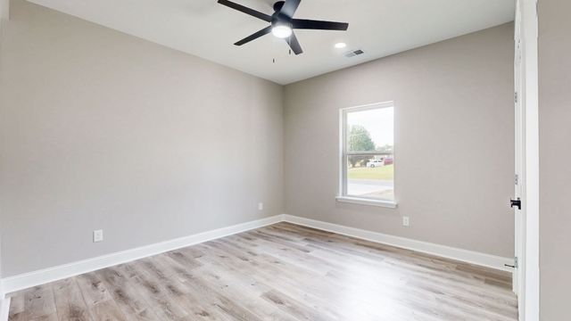144 Tanner Cir, Shelbyville, TN 37160