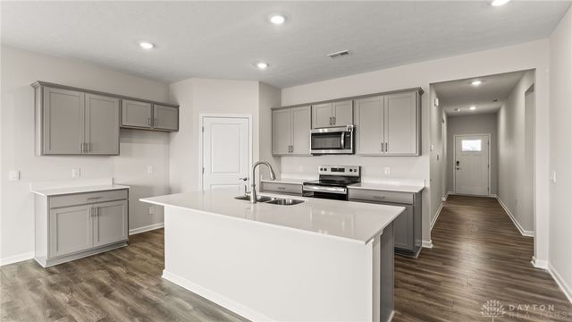 2944 Hoying Drive, Troy, OH 45373