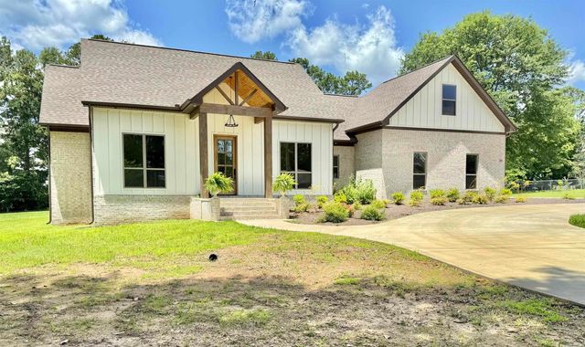 36 Church Circle, Greenbrier, AR 72058