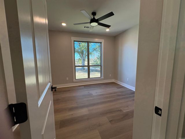 36 Church Circle, Greenbrier, AR 72058