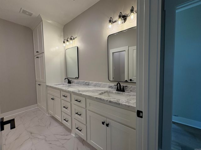 36 Church Circle, Greenbrier, AR 72058