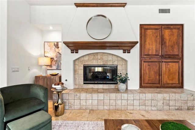6416 Setting Sun Drive, Huntington Beach, CA 92648