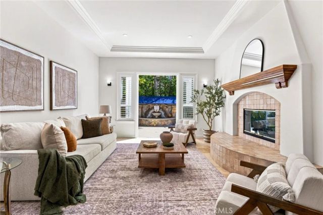 6416 Setting Sun Drive, Huntington Beach, CA 92648
