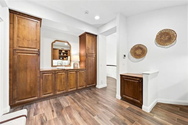 6416 Setting Sun Drive, Huntington Beach, CA 92648