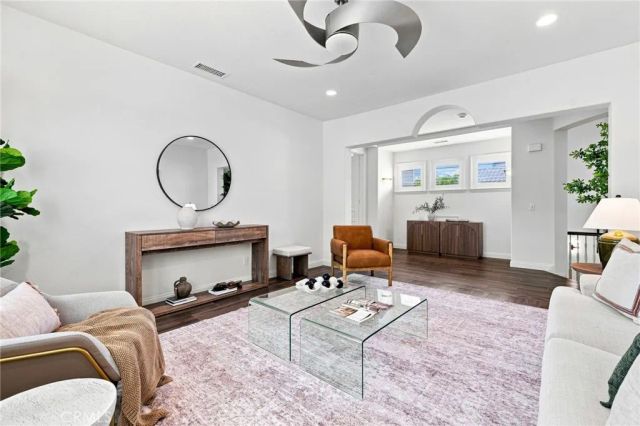 6416 Setting Sun Drive, Huntington Beach, CA 92648