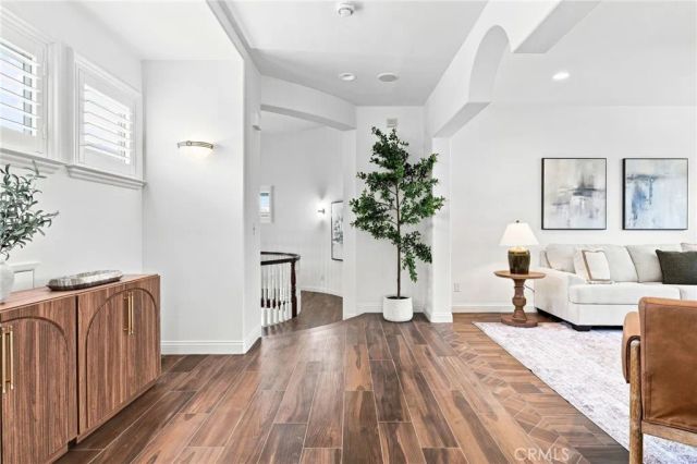 6416 Setting Sun Drive, Huntington Beach, CA 92648