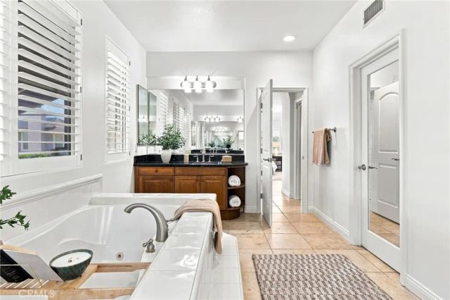 6416 Setting Sun Drive, Huntington Beach, CA 92648