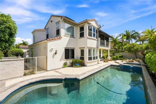 6416 Setting Sun Drive, Huntington Beach, CA 92648
