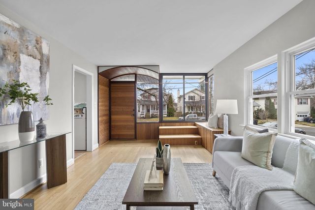 5713 6TH ST N, Arlington, VA 22205