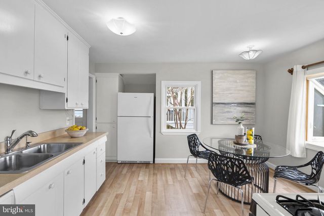 5713 6TH ST N, Arlington, VA 22205