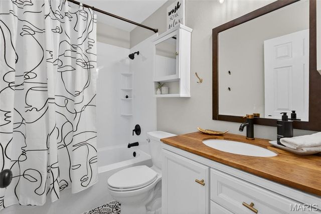 6513 Sprucefield Drive, O'fallon, MO 63368