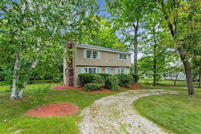 8 Sullivan Avenue, Salem, NH 03079
