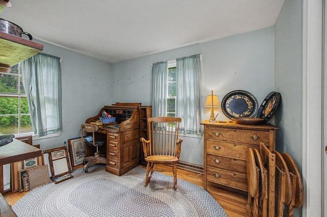 8 Sullivan Avenue, Salem, NH 03079