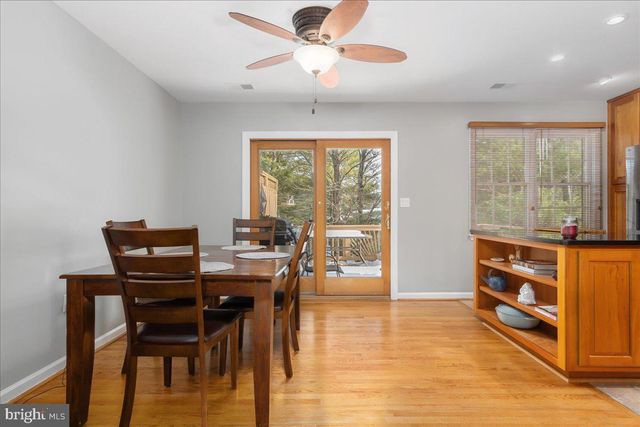 1015 LINDSAY LN, Hagerstown, MD 21742