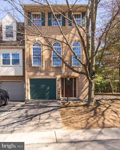 1015 LINDSAY LN, Hagerstown, MD 21742