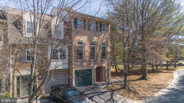 1015 LINDSAY LN, Hagerstown, MD 21742