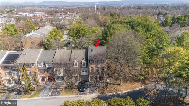 1015 LINDSAY LN, Hagerstown, MD 21742