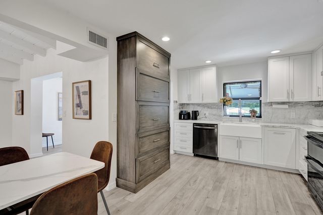 1606 SE 1st Street, Fort Lauderdale, FL 33301