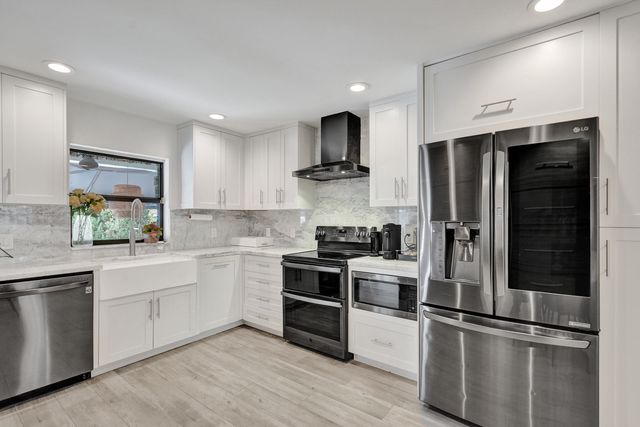 1606 SE 1st Street, Fort Lauderdale, FL 33301