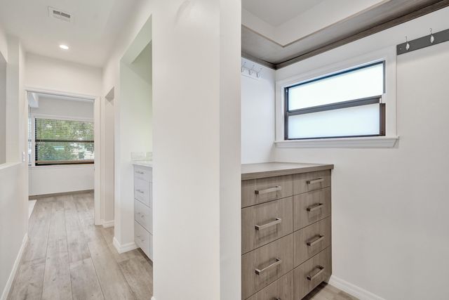 1606 SE 1st Street, Fort Lauderdale, FL 33301