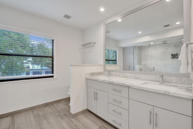 1606 SE 1st Street, Fort Lauderdale, FL 33301