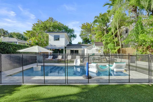 1606 SE 1st Street, Fort Lauderdale, FL 33301