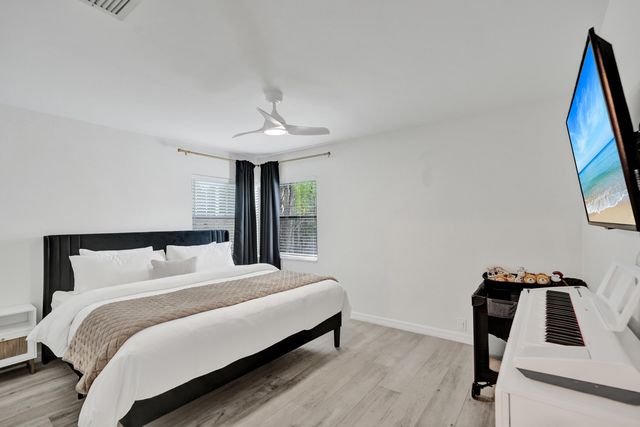 1606 SE 1st Street, Fort Lauderdale, FL 33301