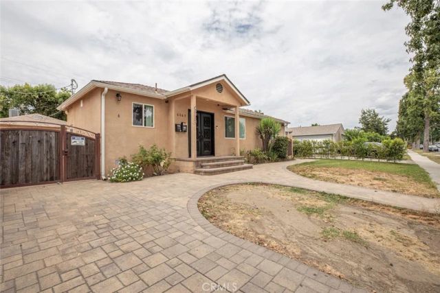 6863 Yarmouth, Reseda, CA 91335