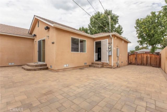6863 Yarmouth, Reseda, CA 91335