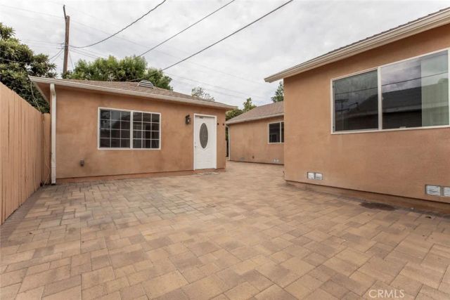 6863 Yarmouth, Reseda, CA 91335