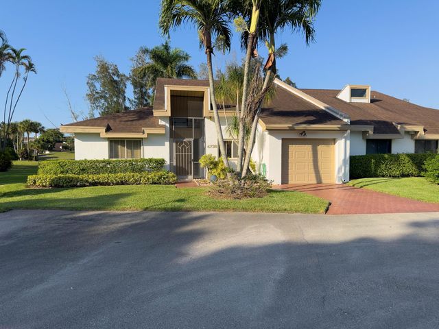4738 Fountains Drive S, Lake Worth, FL 33467
