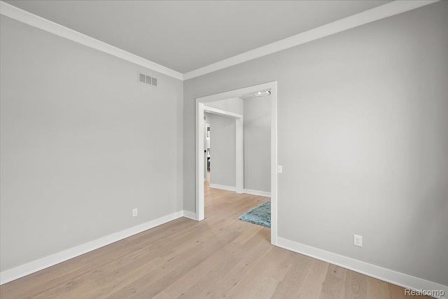 17827 Biscayne Drive, Macomb Township, MI 48042
