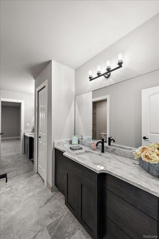 17827 Biscayne Drive, Macomb Township, MI 48042