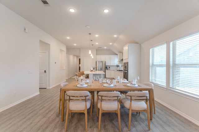 130 Pioneer Canyon Place, Tomball, TX 77375