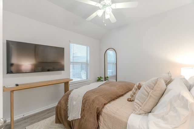 130 Pioneer Canyon Place, Tomball, TX 77375