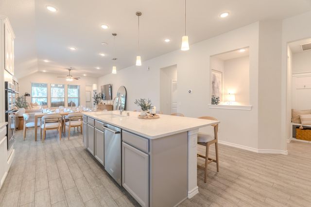 130 Pioneer Canyon Place, Tomball, TX 77375