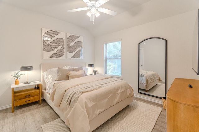 130 Pioneer Canyon Place, Tomball, TX 77375