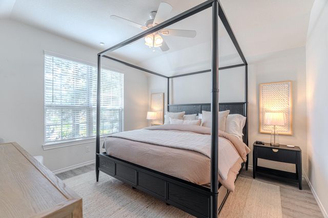 130 Pioneer Canyon Place, Tomball, TX 77375