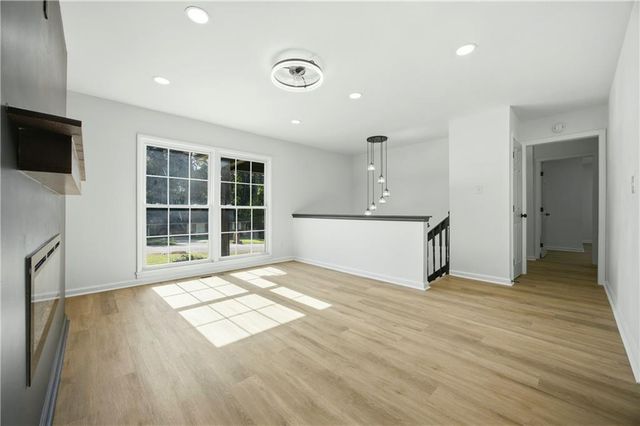 2913 Port Royal Lane, Decatur, GA 30034