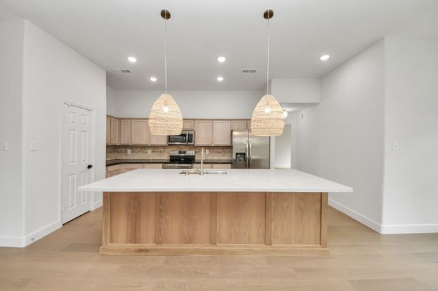 38 Bayou Springs Court, The Woodlands, TX 77382
